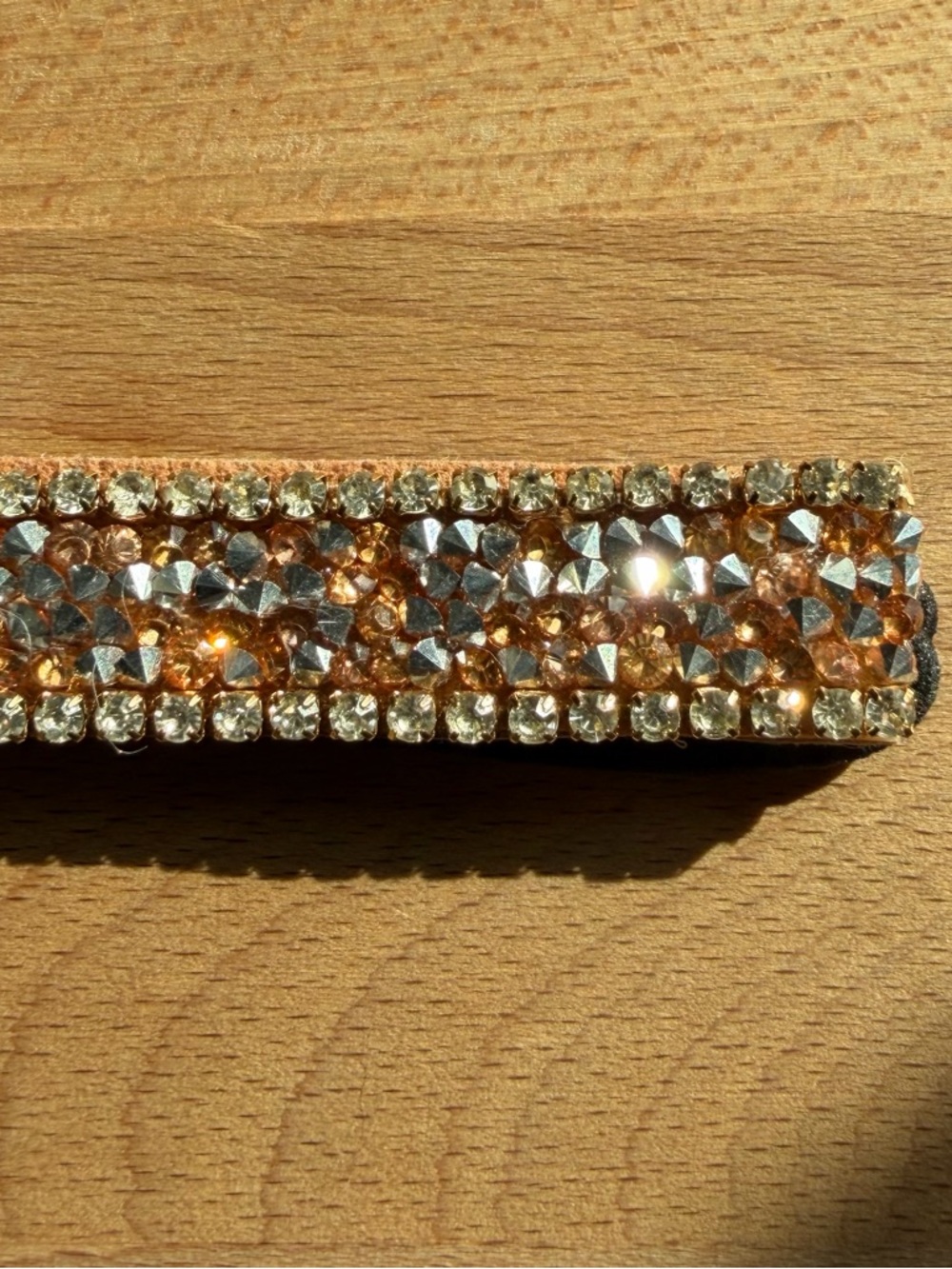 Women’s Glittery Gold/Rhinestone Accent Elastic Headband